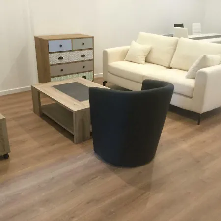 3 En Lit Double, 6 Personnes, Dans Entièrement Rénové, 70 M2 , Wifi,climatisation, Très Calme , équipé,lit Bébé Appartement Clermont-Ferrand